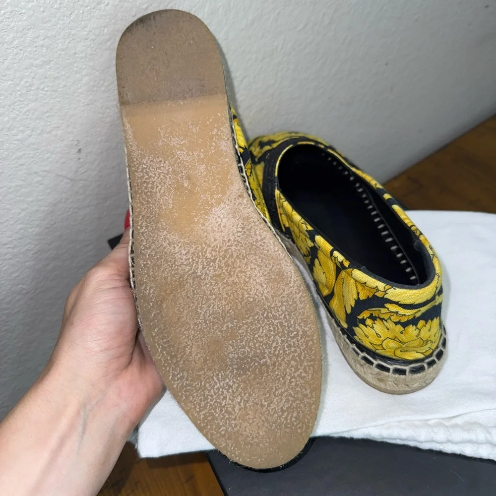 Versace‎ Barocco Medusa Espadrilles Gold Black Designer Euro Vacation 38.5